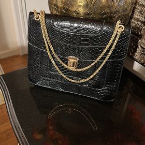 MILLOW WORLD ANGIE BLACK PATENT LEATHER SNAKE PRINT BAG